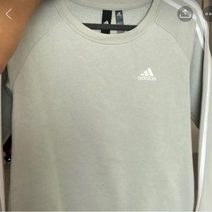 Adidas Sweatshirt